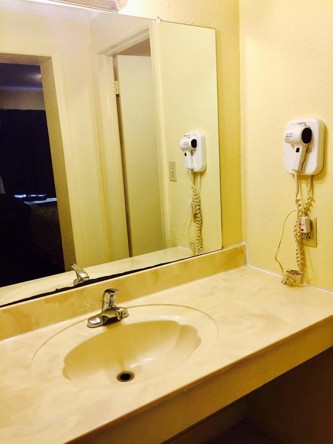 Ross Motel Уилиямстън Екстериор снимка